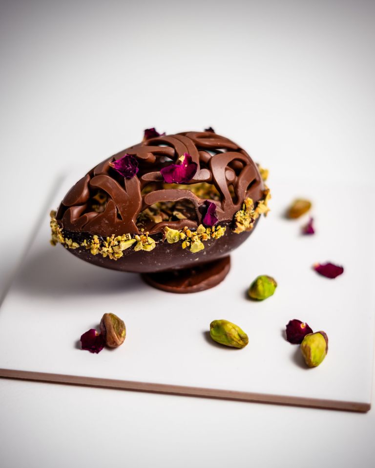 How to choose a luxury chocolate gift