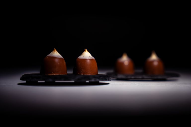 Winter Ember, studio light